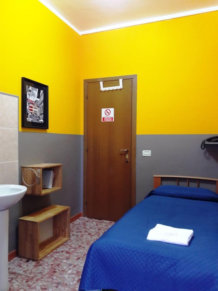 Hotel Brivio Milan Luaran gambar